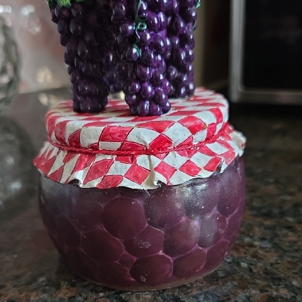 Grape Jelly Jar with Grape Design Spreaders - Picture 5 of 5
